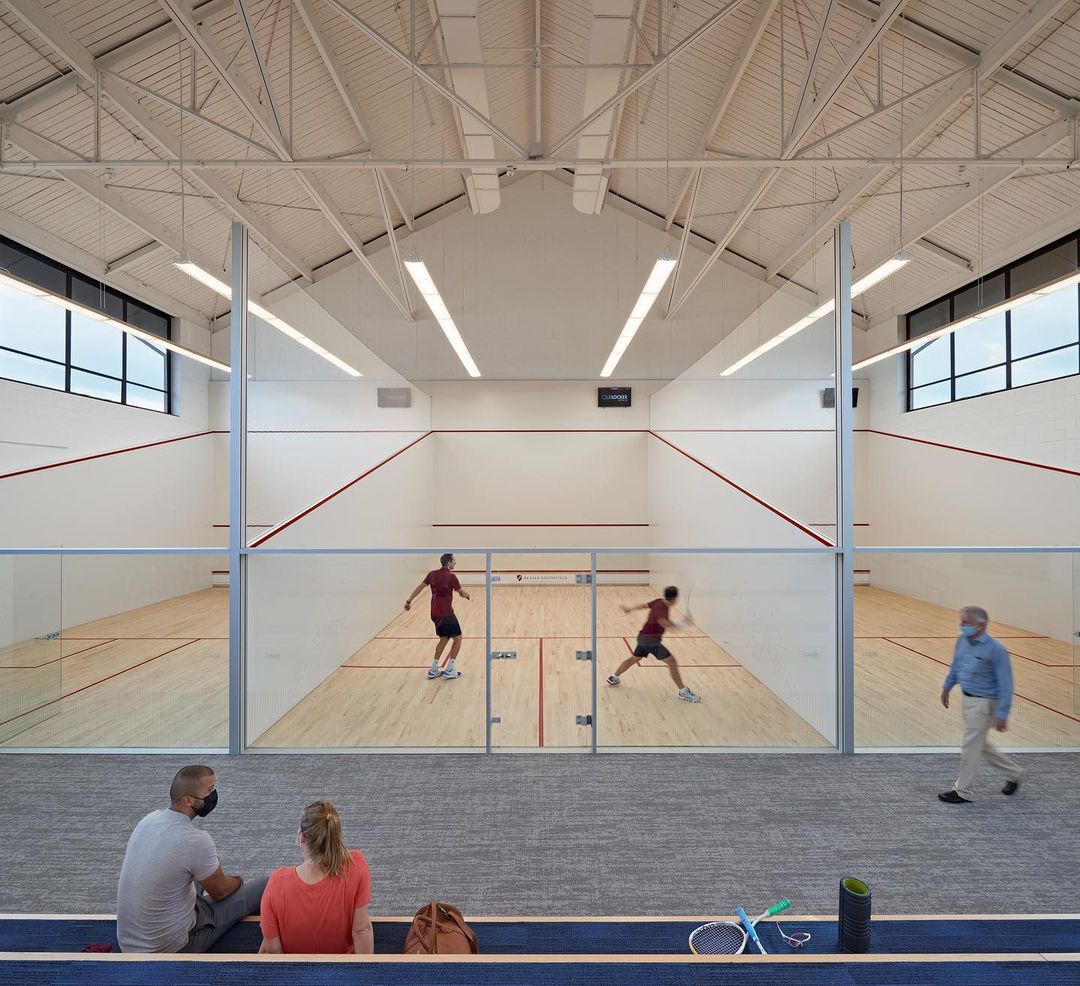 We are loving the final images of Dexter Southfieldu2019s new squash facility! From the gut-renovation of an existing gym to this fresh and inviting space that holds six maple floor courts with stadium seating. nnPhotos taken by Robert Benson Photography nnPhotography Architect: @arc_usa